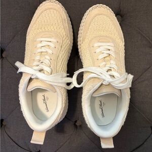 Target Cream Women's Sneakers 8.5!